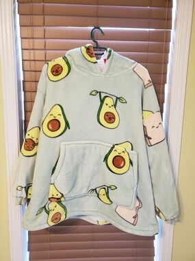Oodie Cozy Avocado Plush Hooded Kids Jacket